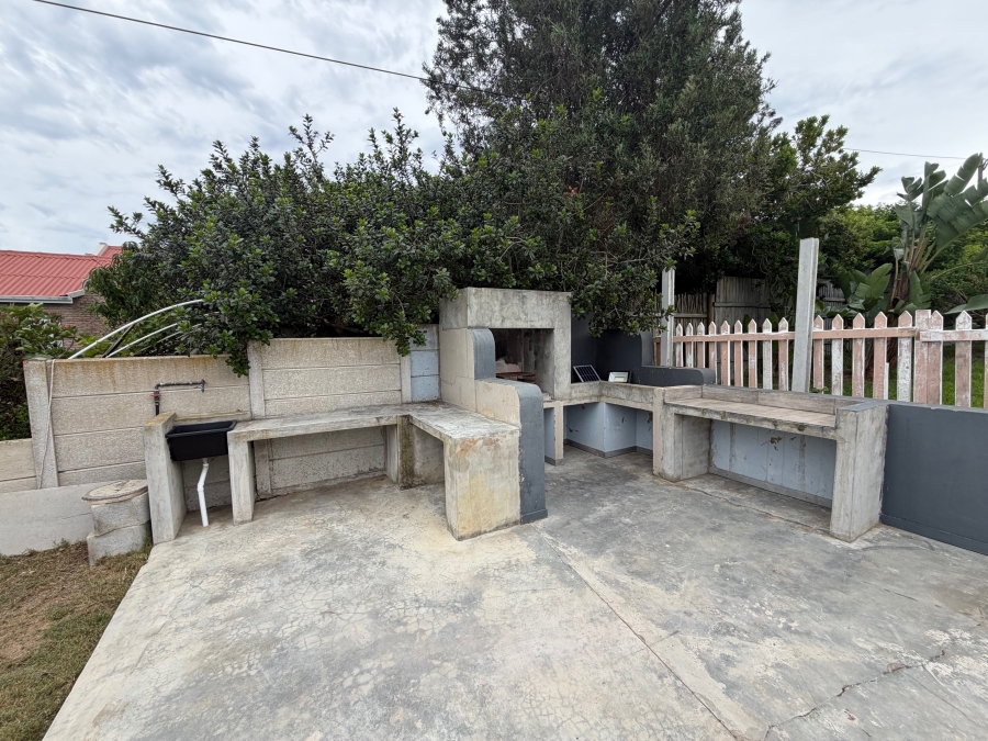 5 Bedroom Property for Sale in Dana Bay Western Cape